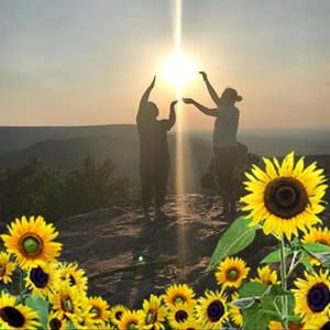 Meet your Posher, Mercedes